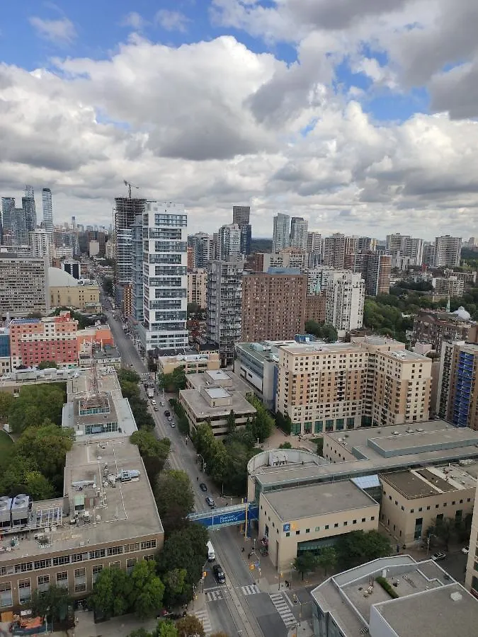 Apartment Toronto Metropolitan University-Daphne Cockwell Complex Residence