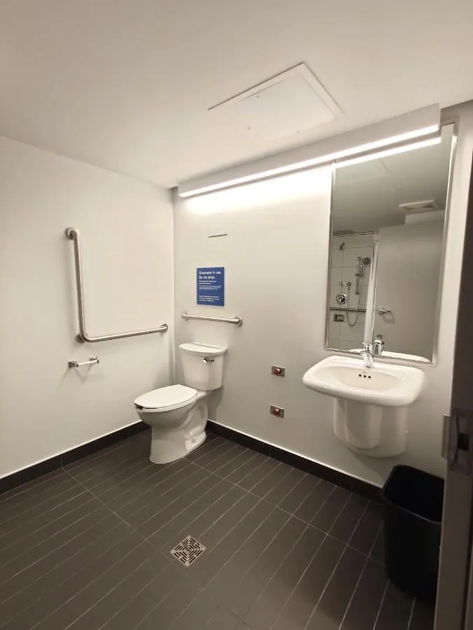 Toronto Metropolitan University-Daphne Cockwell Complex Residence