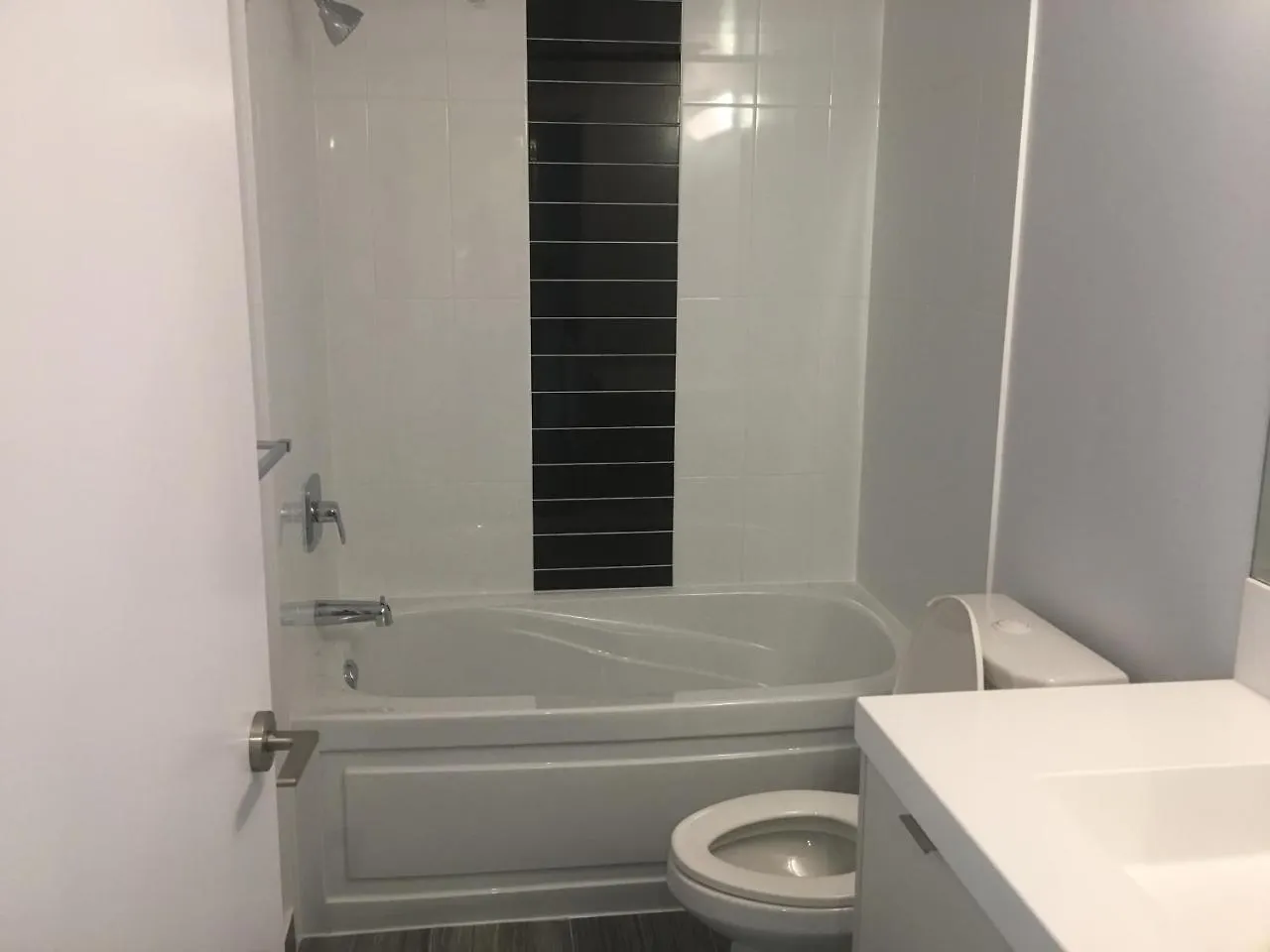 Toronto Metropolitan University-Daphne Cockwell Complex Residence Apartment