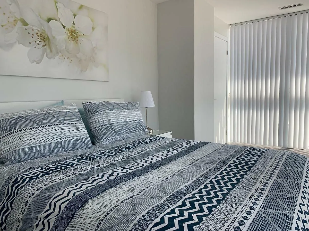 Toronto Metropolitan University-Daphne Cockwell Complex Residence Apartment
